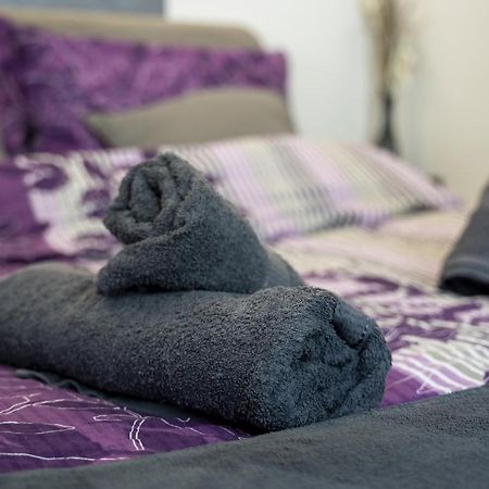 Stunning Apartment In Quiet Street Near Center With Free Parking 4 Floor ริเยกา ภายนอก รูปภาพ